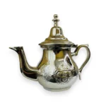 Sidabruotas rankų darbo arbatinukas (S dydis). uždarytas dangtis