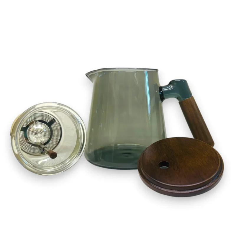 Lodge indo konstrukcija rodanti nuimamą plikymo kamerą ir medines detales